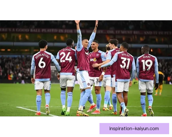 詹姆斯·沃德-普劳斯本赛季英超表现稳健，中场调度作用持续提升